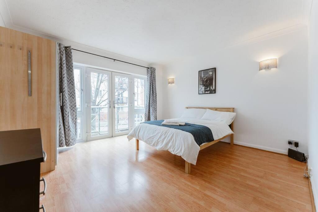 Up To 4 People, Room In A Share House Next To London Bridge Exterior photo