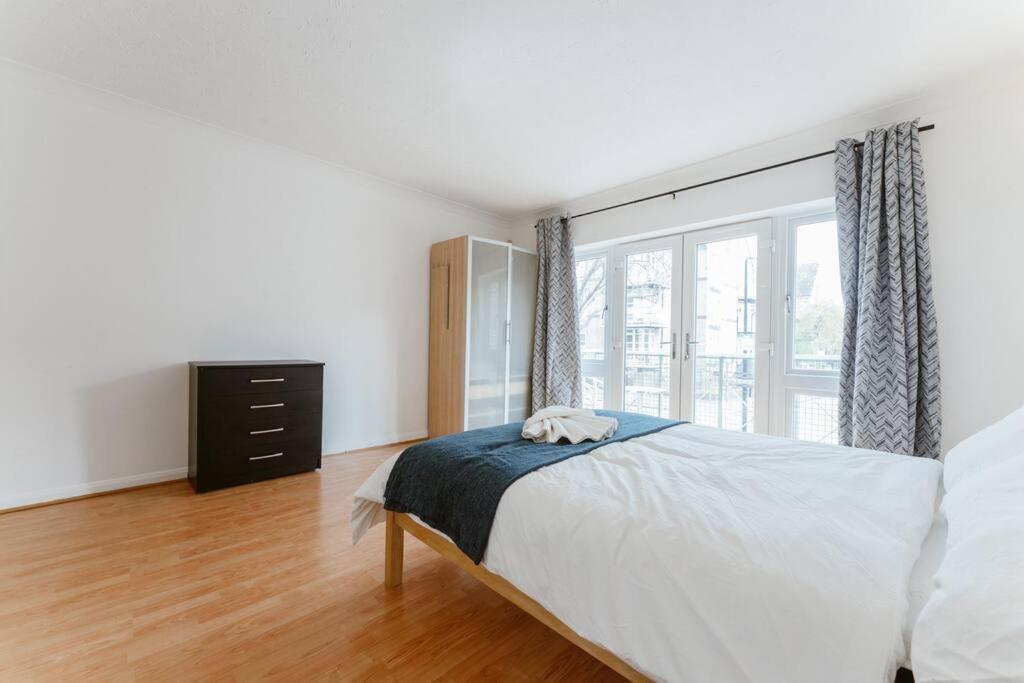 Up To 4 People, Room In A Share House Next To London Bridge Exterior photo